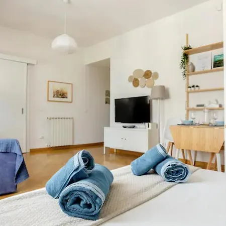 Apartment Sweet Redi All Comforts 7min To City Center
